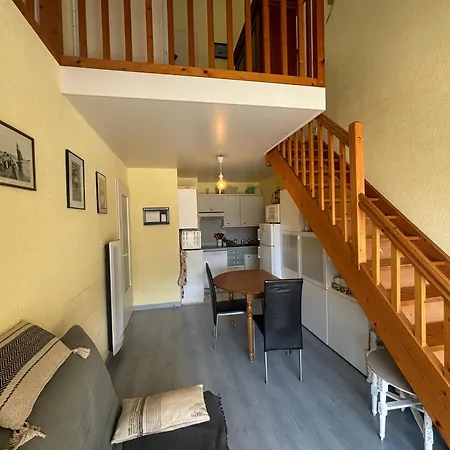 Appartement 3 Chambres Acces Direct A La Plage - Fr-1-197-597 Апартаменты Ле-Сабль-д’Олон